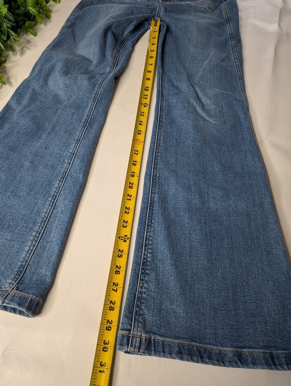 Gap 70's Flare High Rise Jeans Size 28 6r - Picture 5 of 10